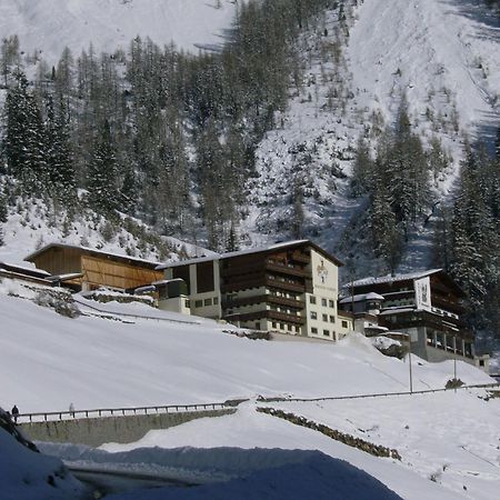 Gaestehaus Berghof Schoepf Längenfeld Exteriér fotografie