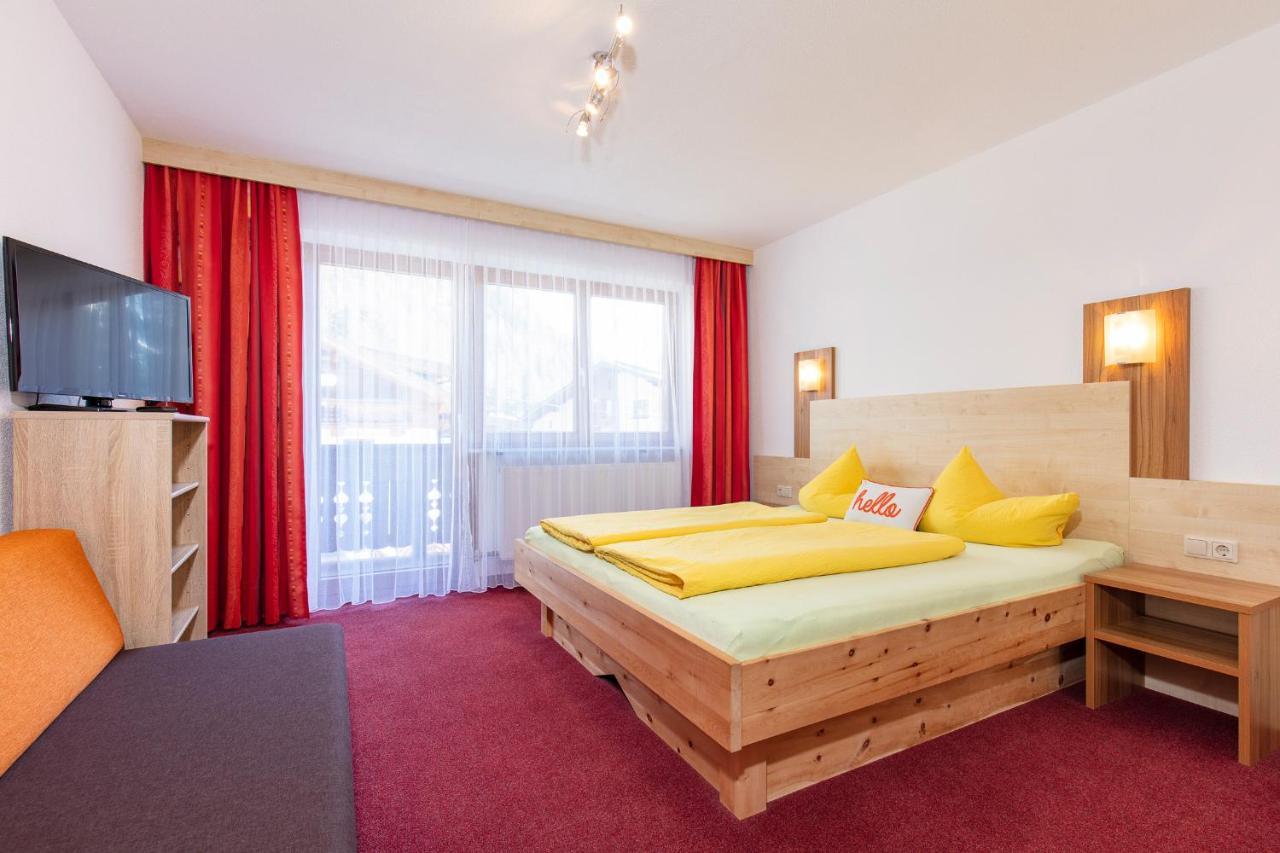 Gaestehaus Berghof Schoepf Längenfeld Exteriér fotografie