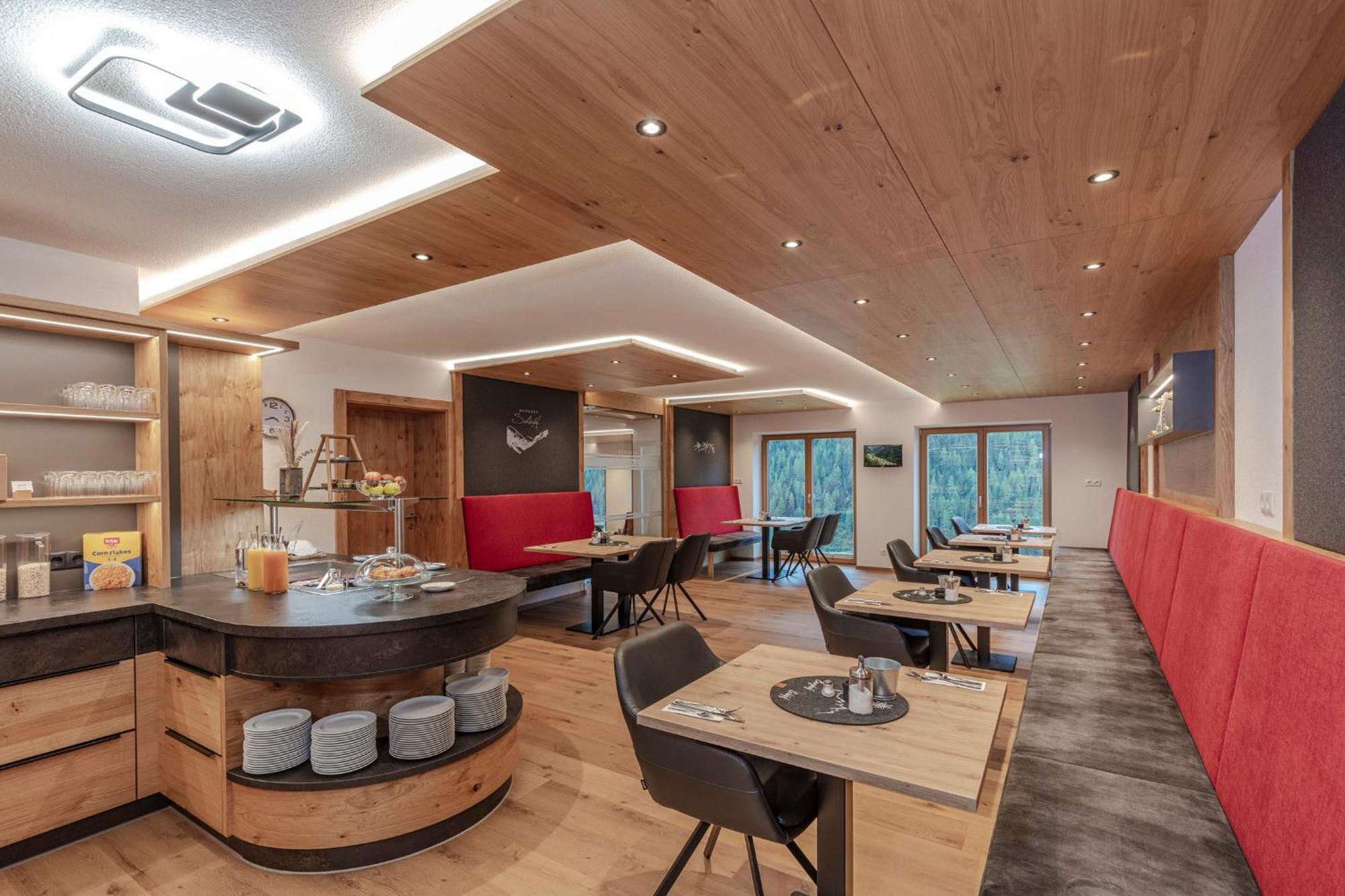 Gaestehaus Berghof Schoepf Längenfeld Exteriér fotografie